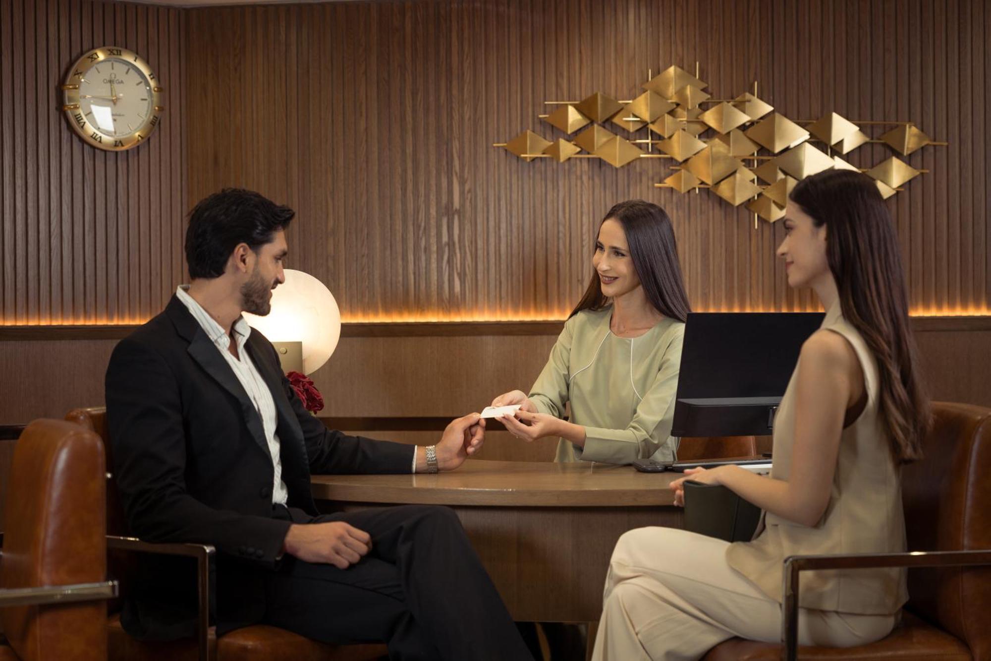 Golden Sands Suites ドバイ エクステリア 写真